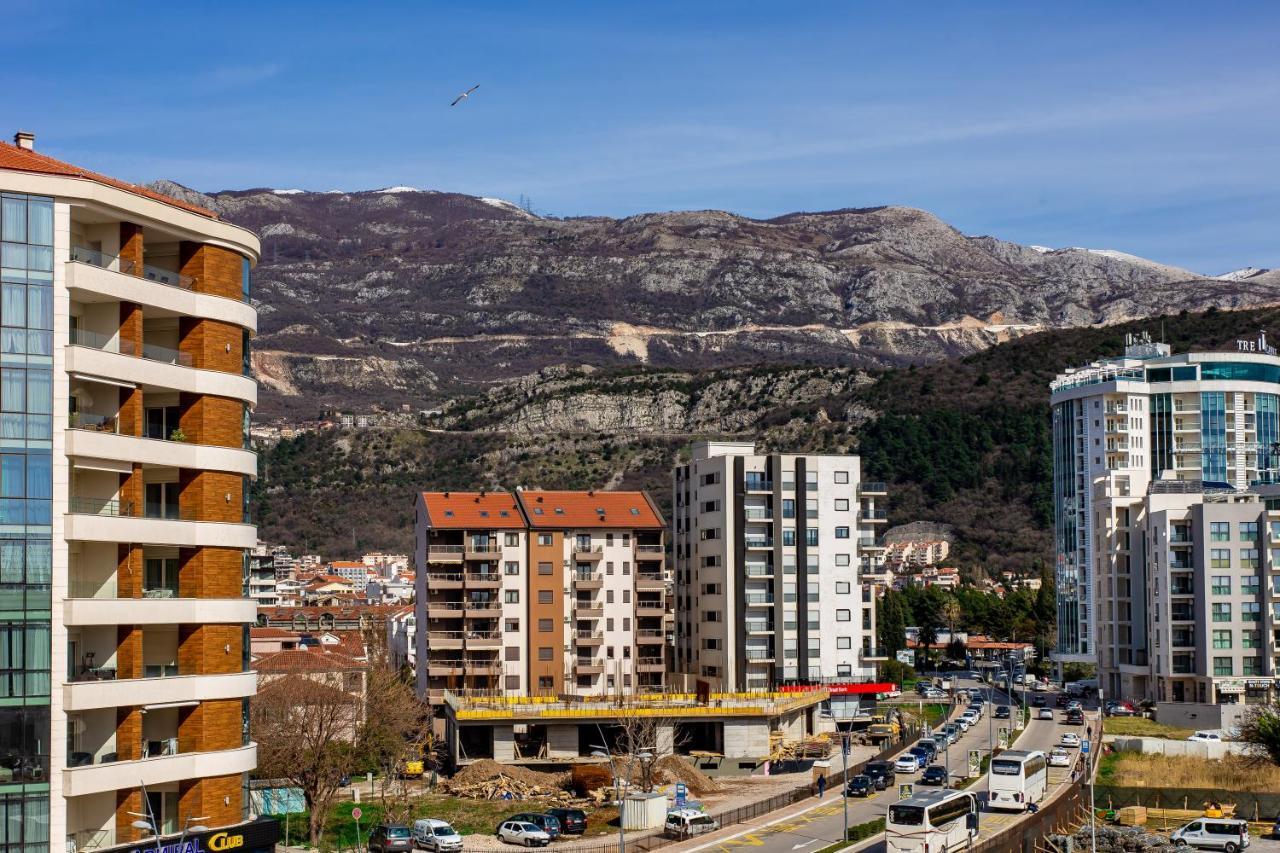 Apartments Lora In Apart-Hotel Будва Екстер'єр фото