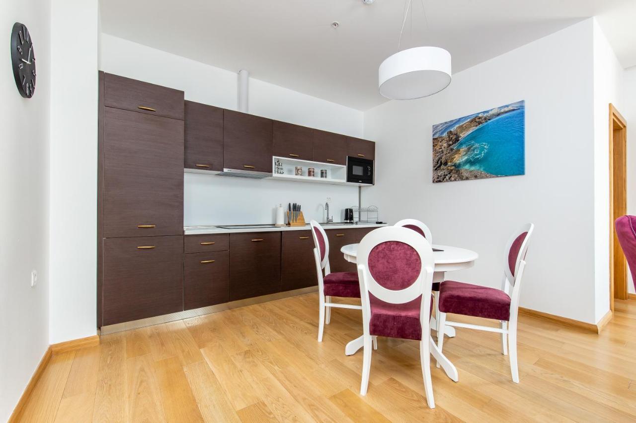 Apartments Lora In Apart-Hotel Будва Екстер'єр фото