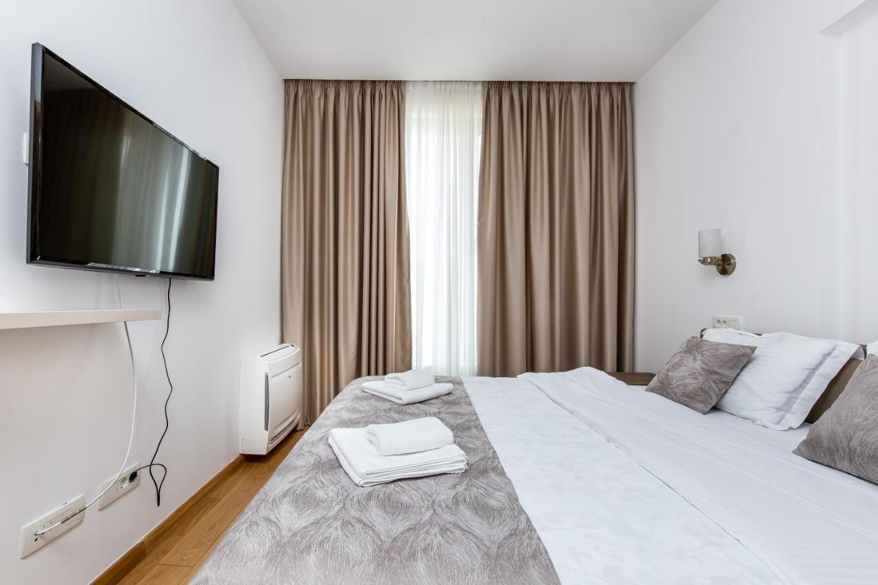 Apartments Lora In Apart-Hotel Будва Екстер'єр фото