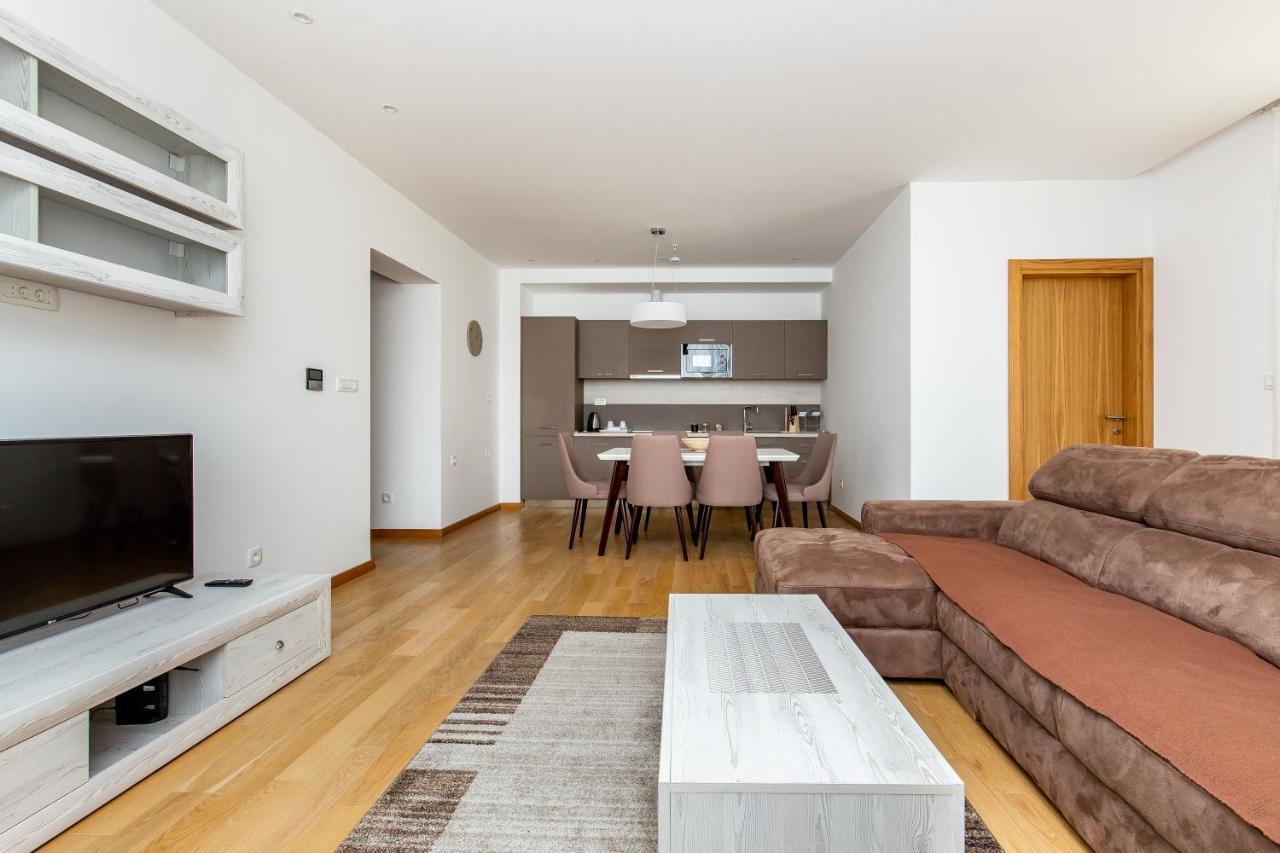 Apartments Lora In Apart-Hotel Будва Екстер'єр фото