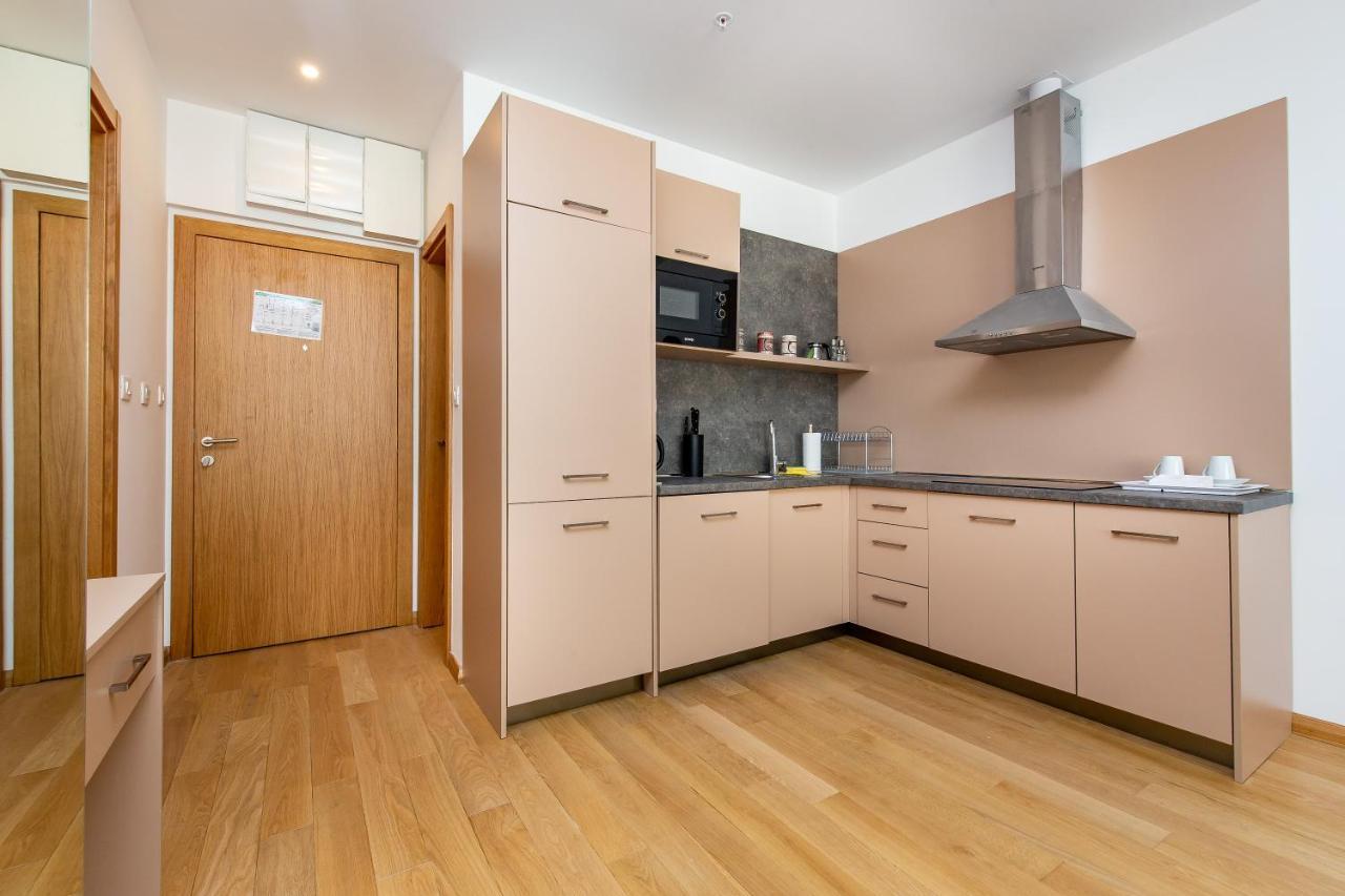 Apartments Lora In Apart-Hotel Будва Екстер'єр фото
