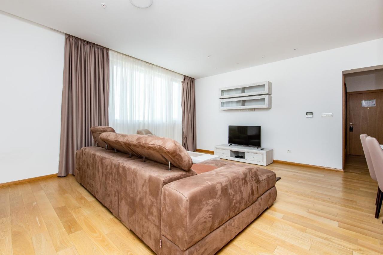 Apartments Lora In Apart-Hotel Будва Екстер'єр фото