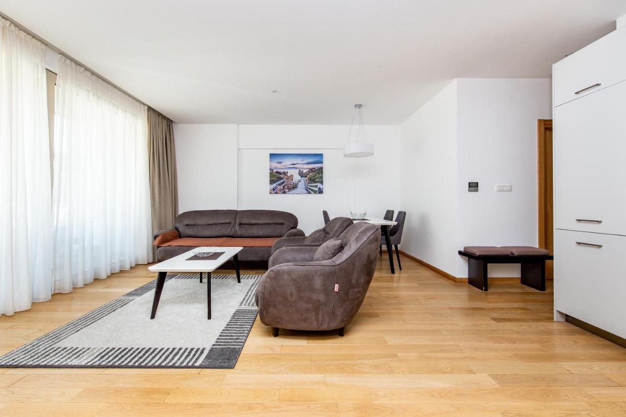 Apartments Lora In Apart-Hotel Будва Екстер'єр фото