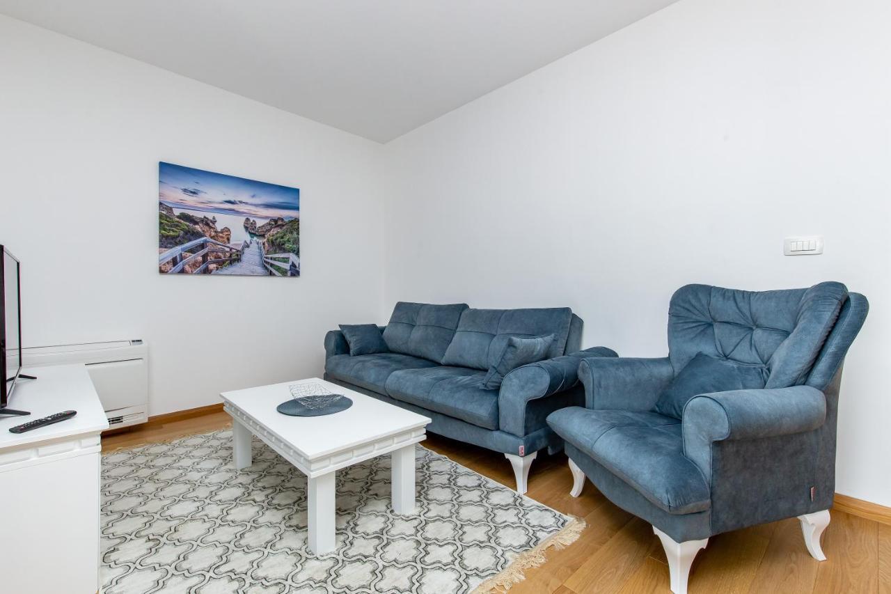 Apartments Lora In Apart-Hotel Будва Екстер'єр фото